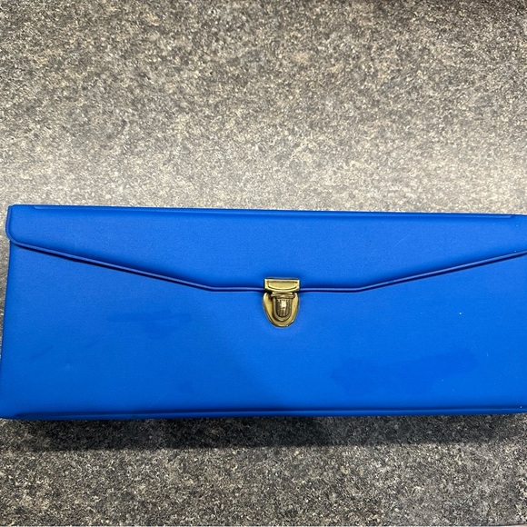 DCN Knitting Needles With Case - Picture 3 of 11